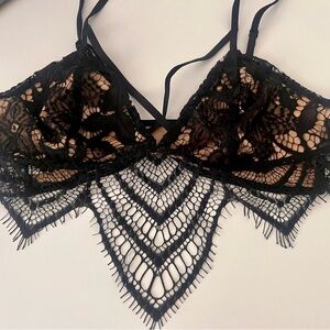 Express Black Lace Bralette cross over straps and v-front detail